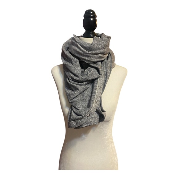 Lululemon Chevron print vinyasa convertible scarf. One size - Picture 4 of 16